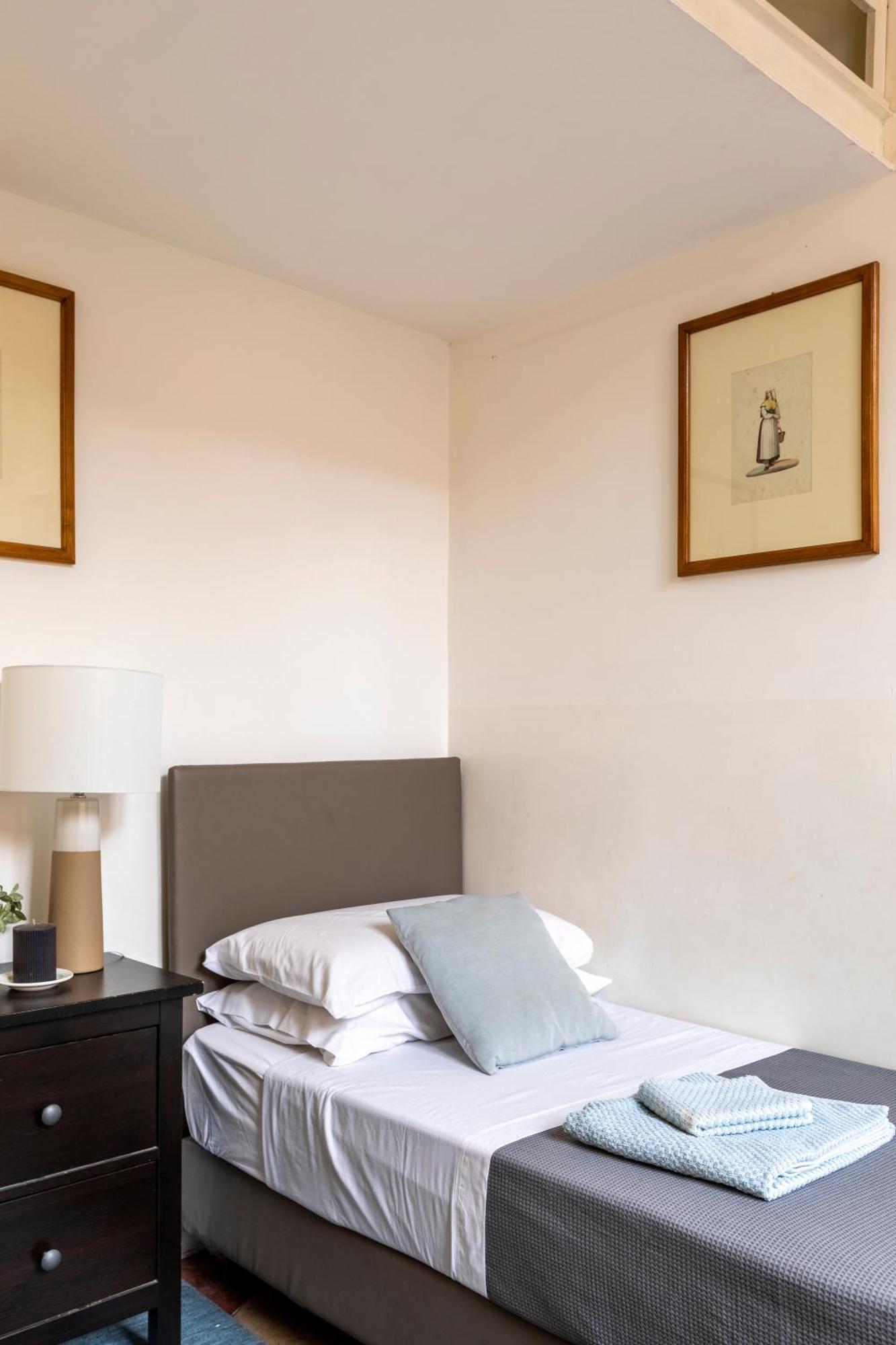 Colosseo Apartment- Heart Of Rione Monti Roma Ngoại thất bức ảnh